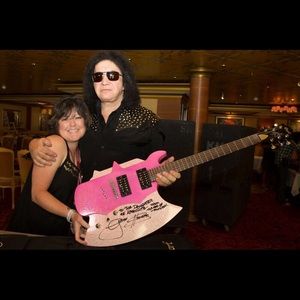 Meet your Posher, Francie